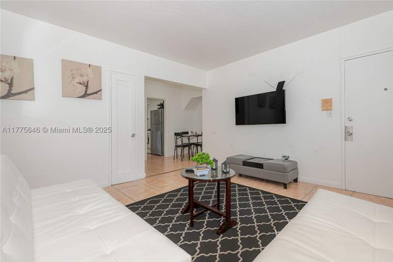 1 bedroom Condominium at 655 83rd St 55, Winds Of Nobe Condo, Miami Beach — photo 3