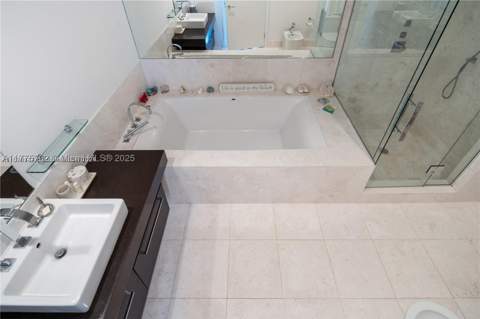17121 Collins Ave 1703, Sunny Isles Beach FL - photo 15 of 24