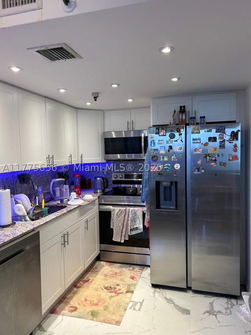 2 bedroom Condominium at 17890 W Dixie Highway 714, Greynolds Park Club Condo, North Miami Beach — photo 5