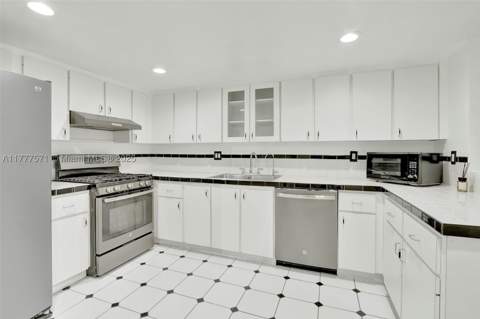 6619 SW 116th Pl G7, Miami FL - photo 14 of 28