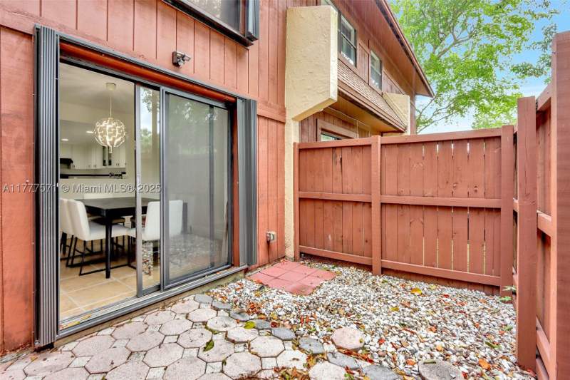 2 bedroom Townhouse at 6619 SW 116th Pl G7, Snapper Village Phase I S, Miami — photo 5