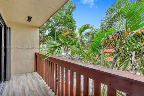 6619 SW 116th Pl G7, Miami FL - photo 7 of 28