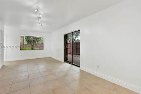 6619 SW 116th Pl G7, Miami FL - photo 9 of 28