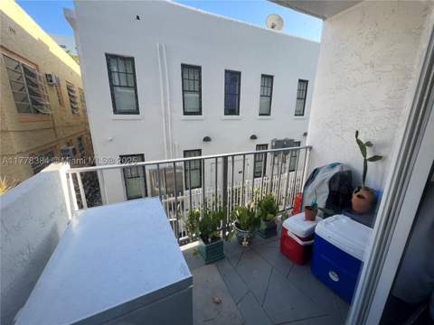 221 Meridian Ave 206, Miami Beach FL - photo 10 of 10