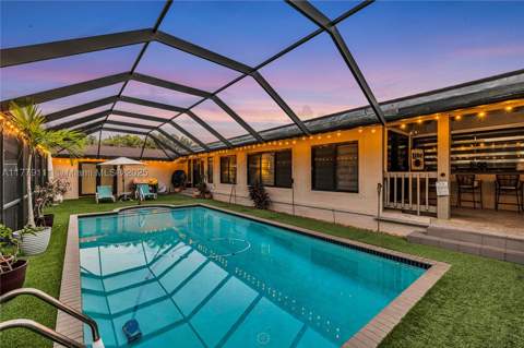 7801 SW 170th St, Palmetto Bay FL - photo 9 of 69