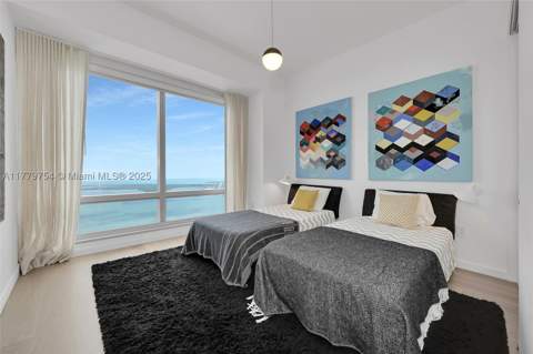 1425 Brickell Ave 61E, Miami FL - photo 17 of 47