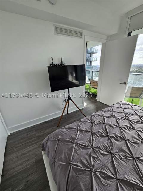 121 NE 34 St 2511, Miami FL - photo 15 of 46