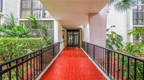 17011 N Bay Rd 701, Sunny Isles Beach FL - photo 24 of 44