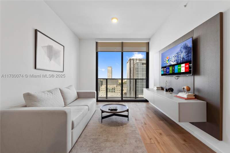 1 bedroom Condominium at 398 NE 5th St 2119, Map Of Miami Dade Co. FL., Miami — photo 5