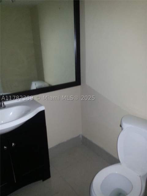 2750 NE 183rd St 2607, Aventura FL - photo 11 of 40