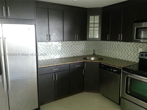 2750 NE 183rd St 2607, Aventura FL - photo 7 of 40