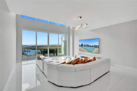 400 Sunny Isles Boulevard 2005, Sunny Isles Beach FL - photo 12 of 90