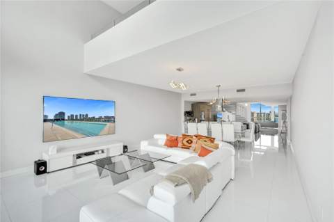 400 Sunny Isles Boulevard 2005, Sunny Isles Beach FL - photo 14 of 90