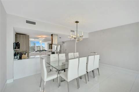 400 Sunny Isles Boulevard 2005, Sunny Isles Beach FL - photo 19 of 90