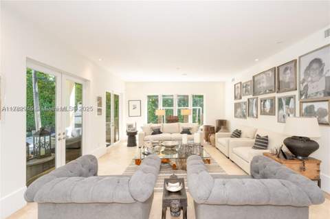 31 Island Dr, Key Biscayne FL - photo 8 of 26