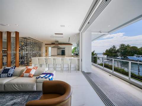 830 Lugo Ave, Coral Gables FL - photo 20 of 68