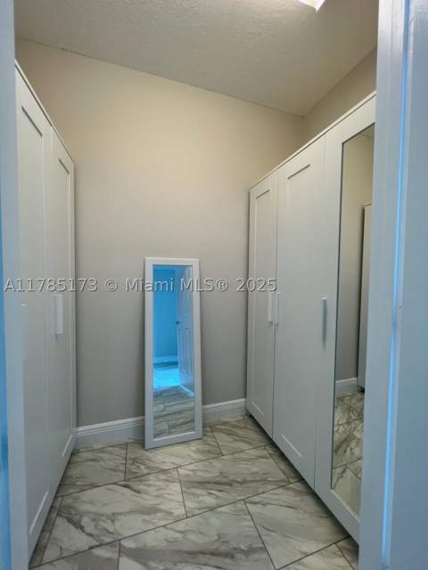 3370 Hidden Bay Dr 610, Aventura FL - photo 13 of 24