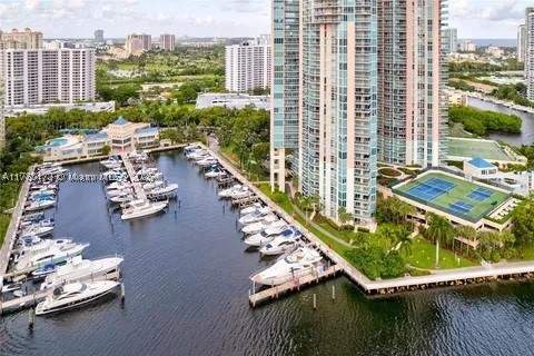 1 bedroom Condominium at 3370 Hidden Bay Dr 610, 100 Hidden Bay Condo, Aventura — photo 2