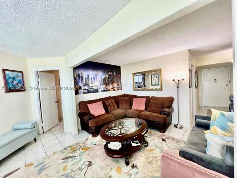 7135 Collins Ave 621, Miami Beach FL - photo 16 of 30