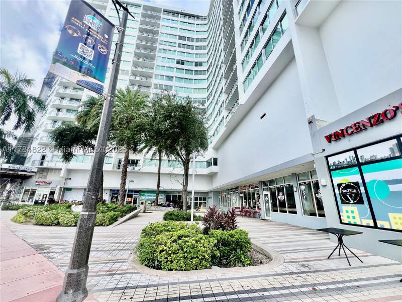 1 bedroom Condominium at 7135 Collins Ave 621, Burleigh House Condo, Miami Beach — photo 5