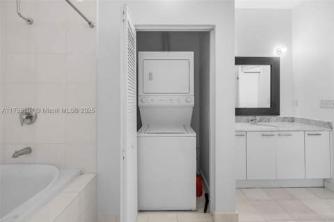 2001 Meridian Ave 412, Miami Beach FL - photo 6 of 31