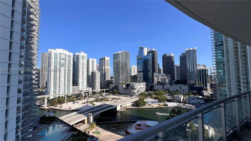 2 bedroom Condominium at 90 SW 3rd St 2204, Ivy Condo, Miami — photo 3