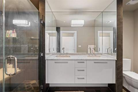 900 Biscayne Blvd 2410, Miami FL - photo 15 of 41