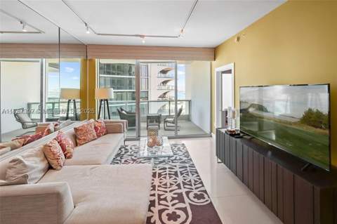 900 Biscayne Blvd 2410, Miami FL - photo 6 of 41