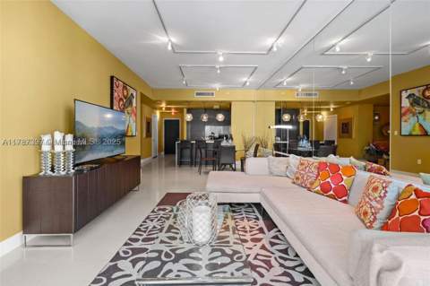 900 Biscayne Blvd 2410, Miami FL - photo 8 of 41