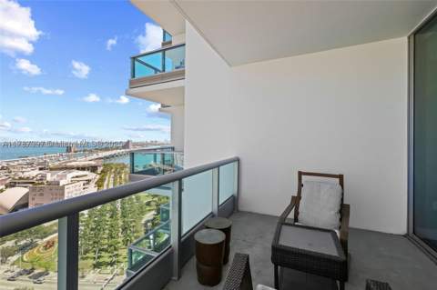 900 Biscayne Blvd 2410, Miami FL - photo 9 of 41