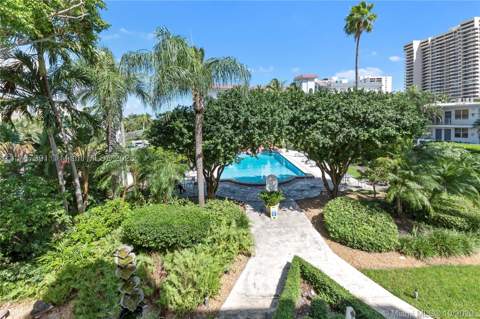 255 W 24th St 136, Miami Beach FL - photo 14 of 19