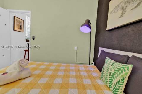 255 W 24th St 136, Miami Beach FL - photo 7 of 19