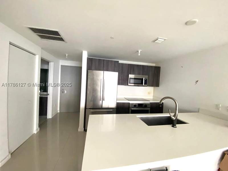 2 bedroom Condominium at 488 NE 18th St 4905, Aria On The Bay Condo, Miami — photo 3