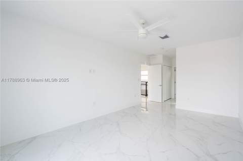 910 SW 24th Rd, Miami FL - photo 20 of 38