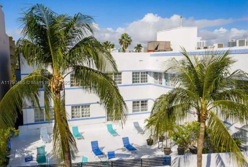 0 bedroom Condominium at 763 Pennsylvania Ave 130, Royal South Beach Condo, Miami Beach — photo 2