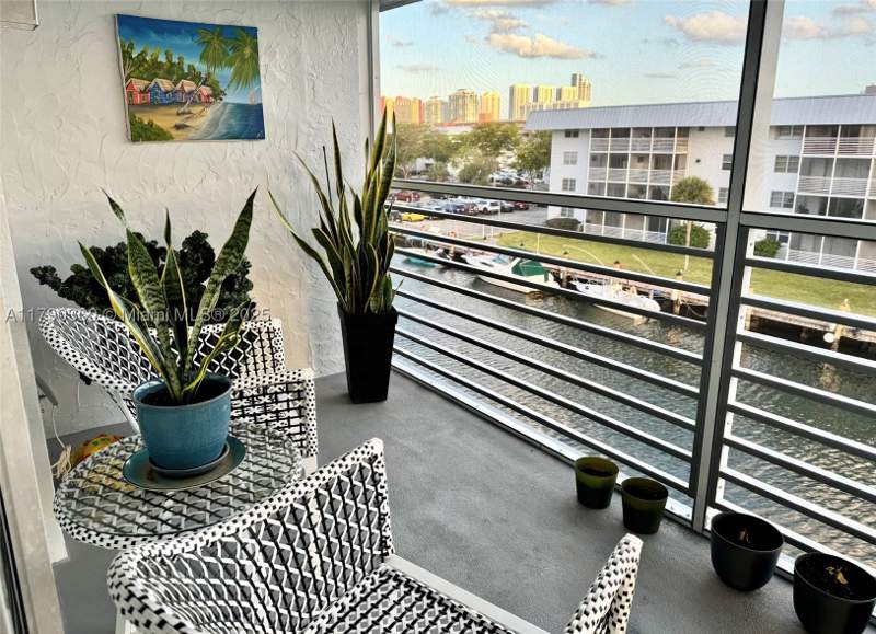 2 bedroom Condominium at 3600 NE 170 St. Apt.D.400, Eden Isles Condominium, North Miami Beach — photo 2