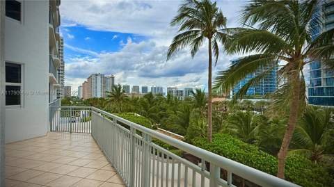 17375 Collins Ave 608, Sunny Isles Beach FL - photo 19 of 70