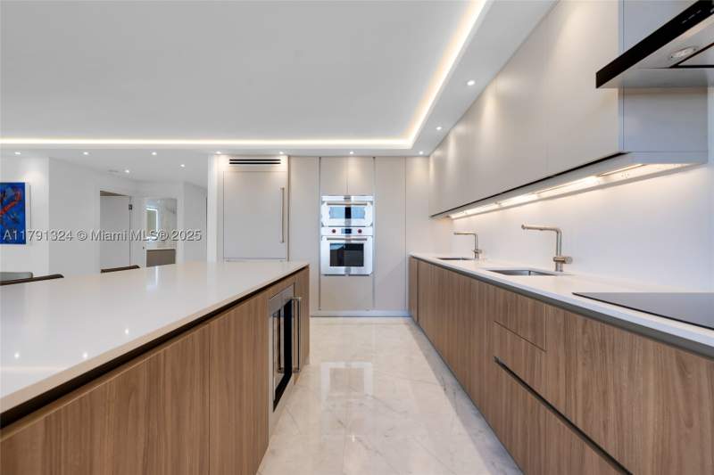 3 bedroom Condominium at 9801 Collins Ave 17R, Balmoral Condo, Bal Harbour — photo 5