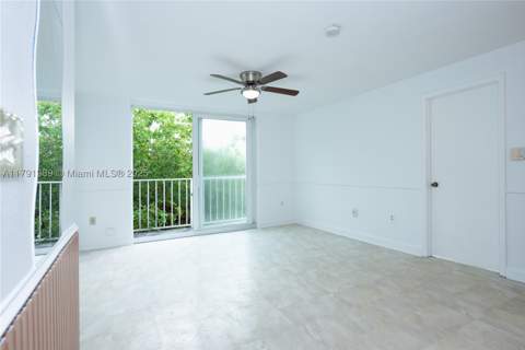 1720 NW N River Dr 607, Miami FL - photo 12 of 33