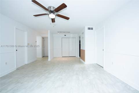 1720 NW N River Dr 607, Miami FL - photo 14 of 33