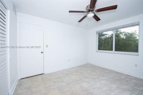 1720 NW N River Dr 607, Miami FL - photo 23 of 33