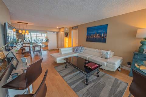 301 174th St 401, Sunny Isles Beach FL - photo 10 of 42