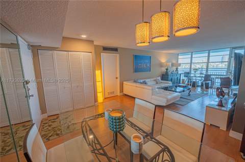 301 174th St 401, Sunny Isles Beach FL - photo 11 of 42