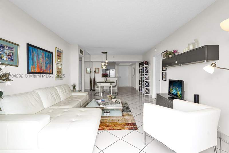 2 bedroom Condominium at 9455 Collins Ave 603, The Waves Condo, Surfside — photo 5