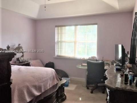 4854 NW 110th Pl, Doral FL - photo 13 of 24