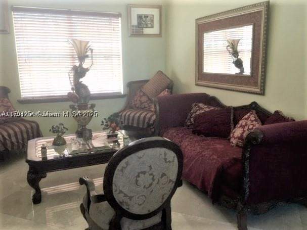 3 bedroom SingleFamilyResidence at 4854 NW 110th Pl, Savannah At Doral, Doral — photo 4