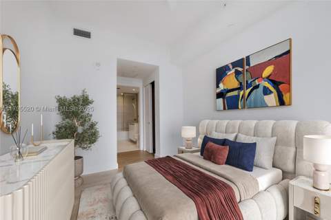 2678 Tigertail Ave 1205, Miami FL - photo 12 of 61