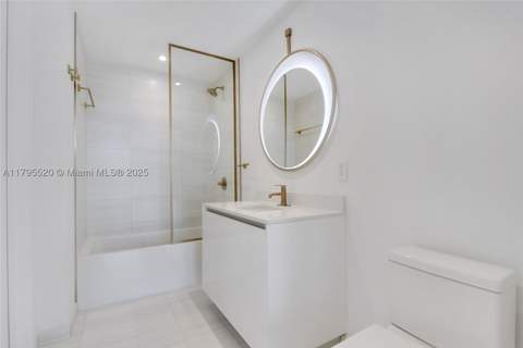 2678 Tigertail Ave 1205, Miami FL - photo 13 of 61