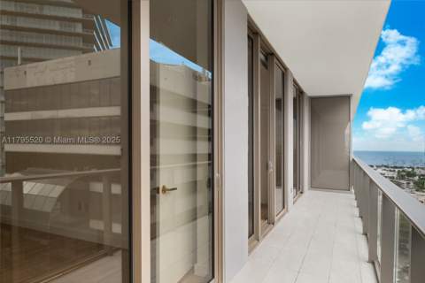2678 Tigertail Ave 1205, Miami FL - photo 16 of 61