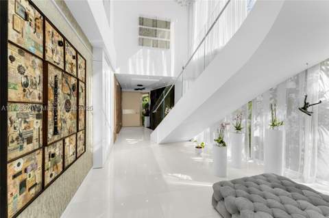 441 N Hibiscus Dr, Miami Beach FL - photo 17 of 93